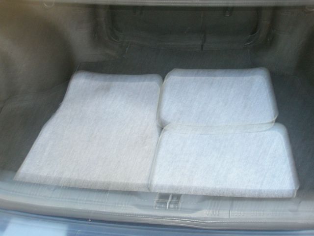 2001 Infiniti I30 Coupe