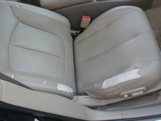 2001 Infiniti I30 Coupe