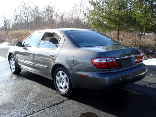 2001 Infiniti I30 3.5