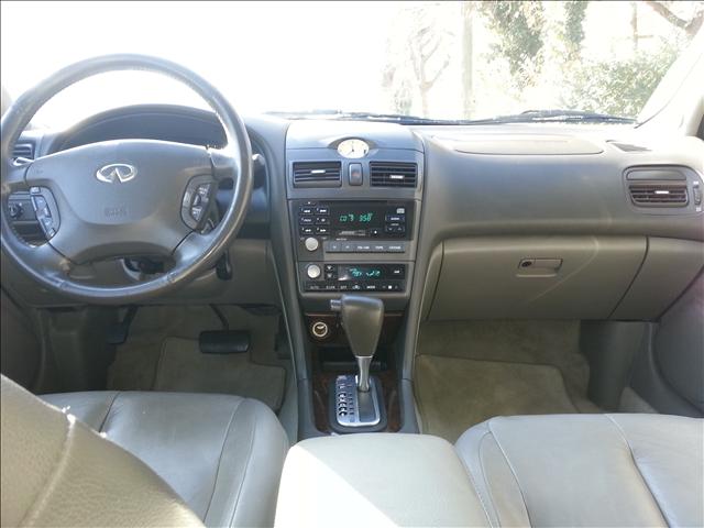 2001 Infiniti I30 Unknown