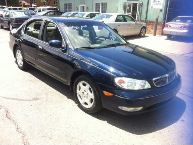 2001 Infiniti I30 Coupe