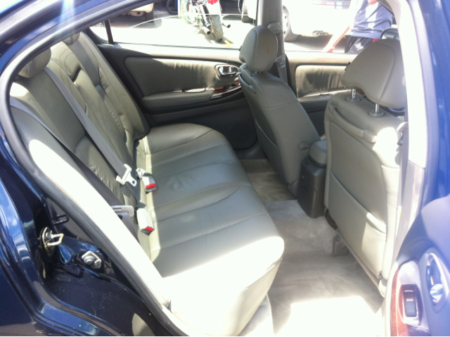 2001 Infiniti I30 Coupe