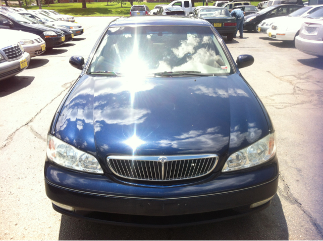 2001 Infiniti I30 Coupe