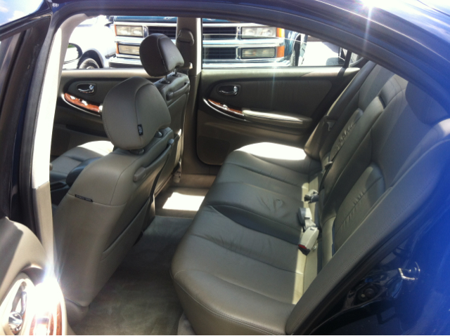 2001 Infiniti I30 Coupe