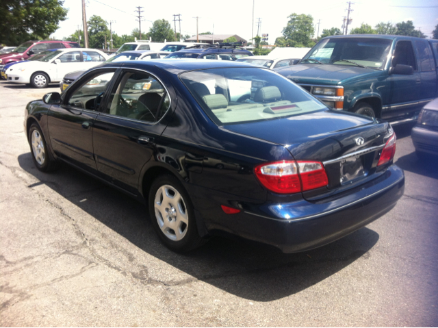 2001 Infiniti I30 Coupe