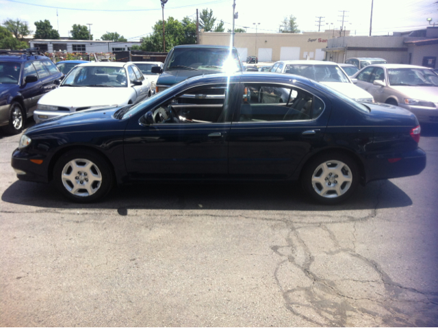 2001 Infiniti I30 Coupe