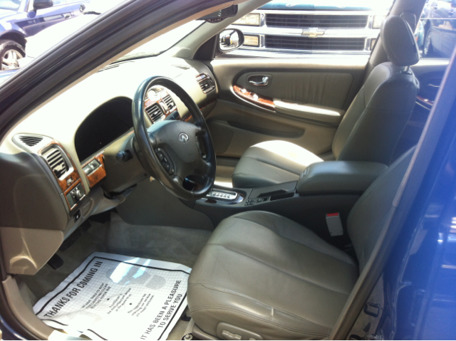 2001 Infiniti I30 Coupe