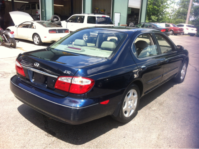 2001 Infiniti I30 Coupe