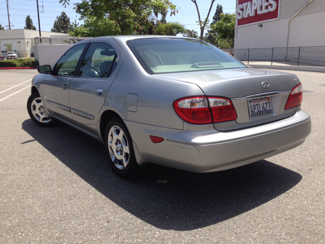 2001 Infiniti I30 3.5