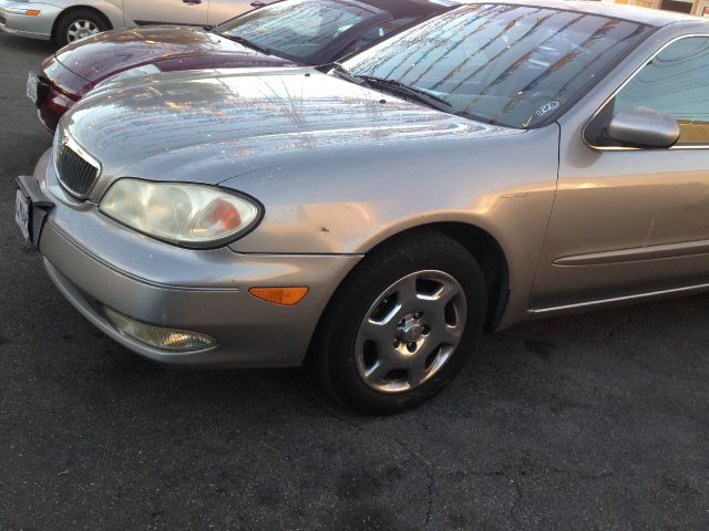 2001 Infiniti I30 Coupe