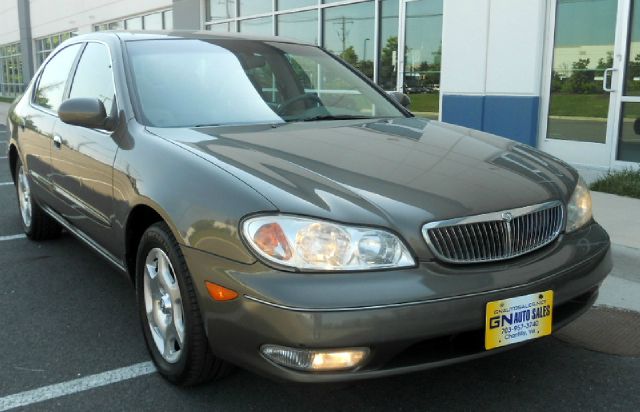 2001 Infiniti I30 Coupe