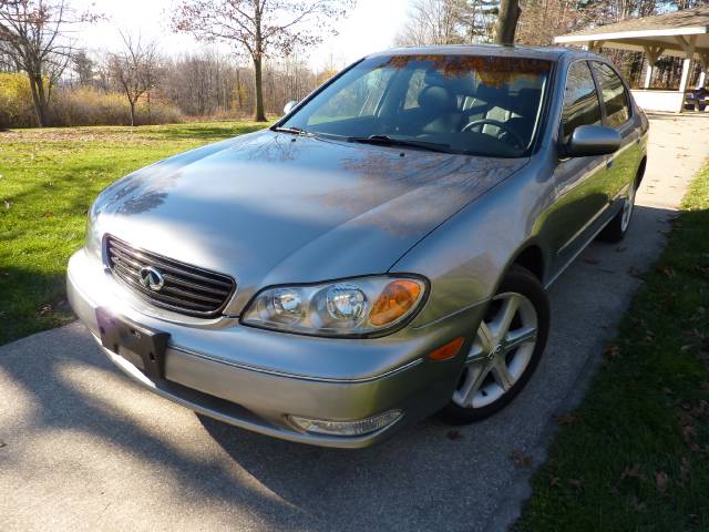 2003 Infiniti I35 Base