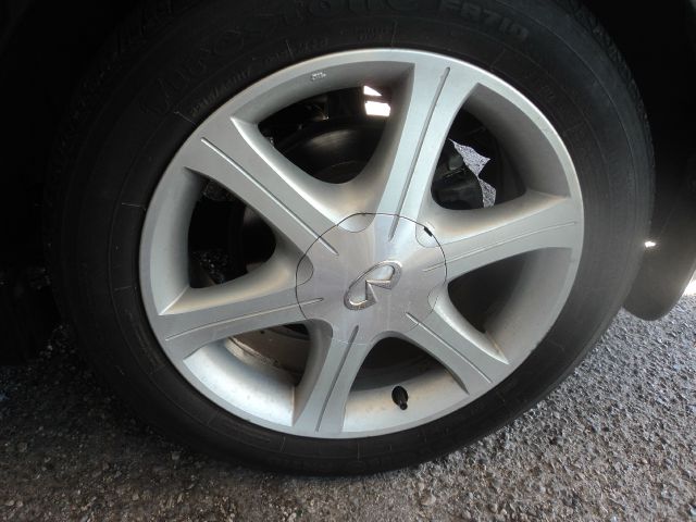 2004 Infiniti I35 Unknown