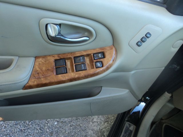 2004 Infiniti I35 Unknown