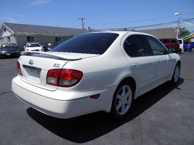 2004 Infiniti I35 Coupe