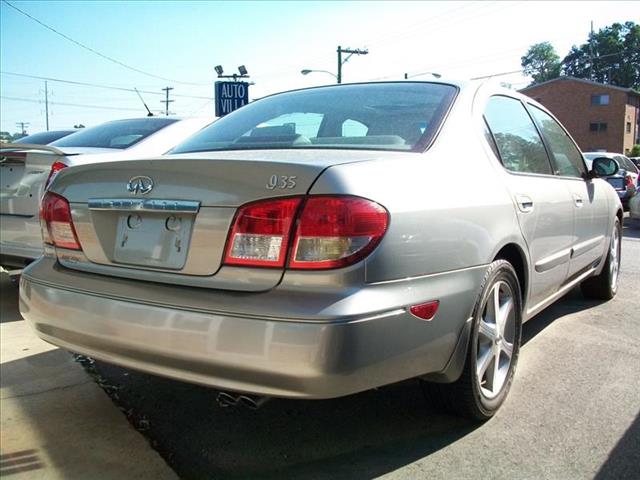 2004 Infiniti I35 Unknown