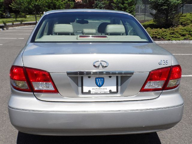 2004 Infiniti I35 GL Manual W/siab
