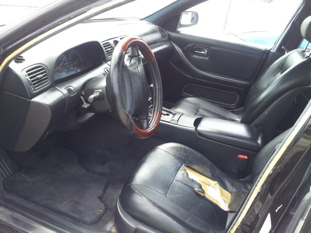 1993 Infiniti J30 Base