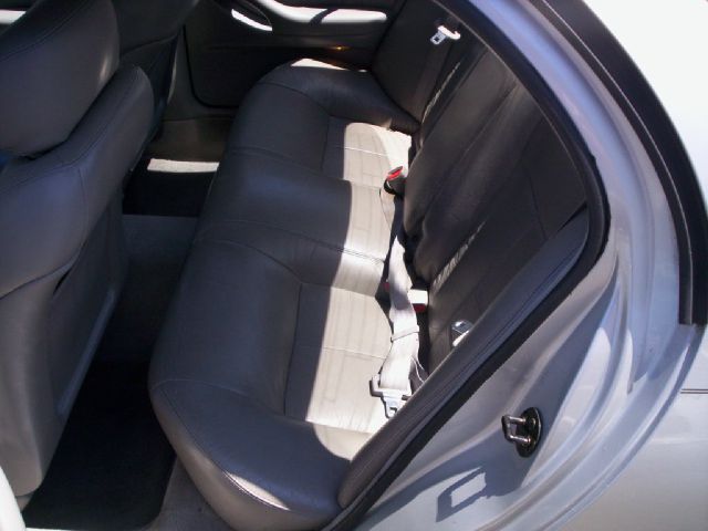 1995 Infiniti J30 Base