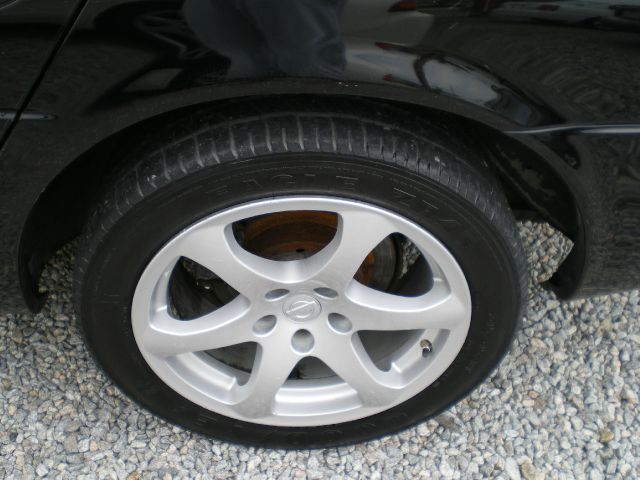 1996 Infiniti J30 Base