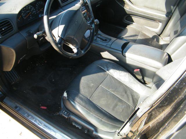 1996 Infiniti J30 Base