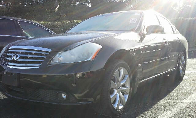 2006 Infiniti M 2dr Cpe SRT8 Coupe