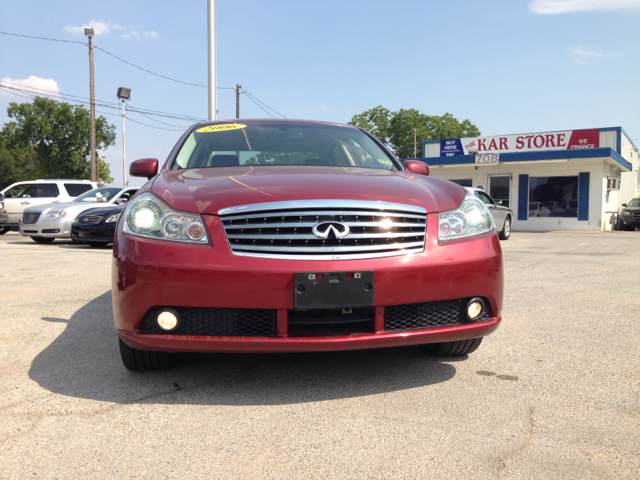2006 Infiniti M R/T With Mopar Appearance Package