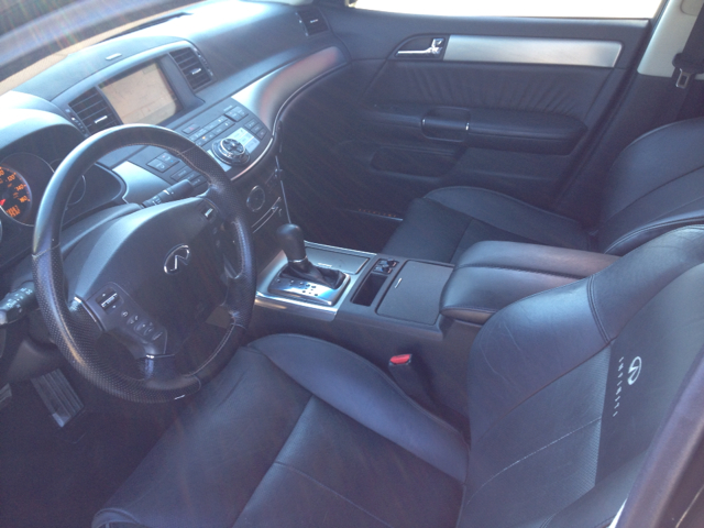 2006 Infiniti M 2dr Cpe SRT8 Coupe