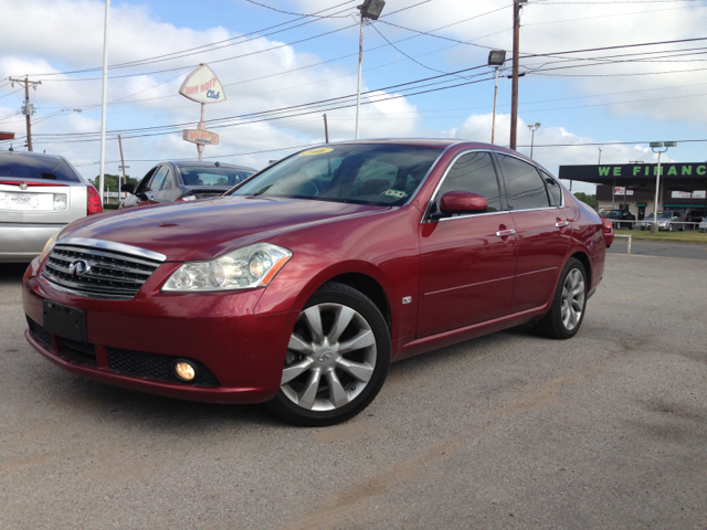 2006 Infiniti M 2dr Cpe SRT8 Coupe