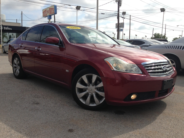 2006 Infiniti M 2dr Cpe SRT8 Coupe