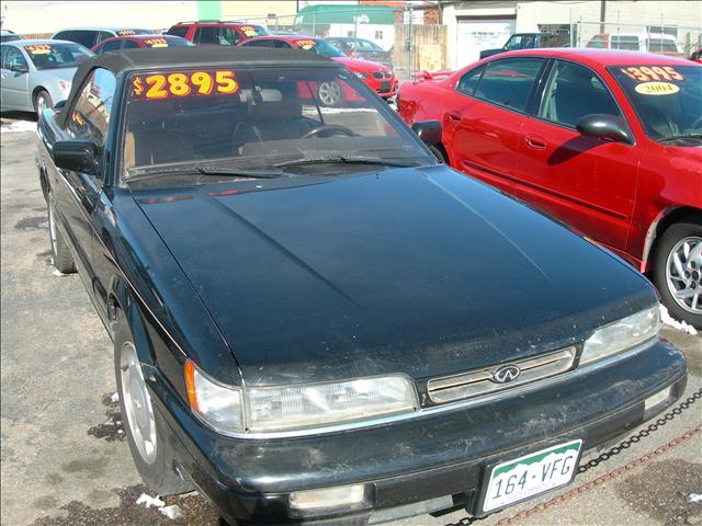 1991 Infiniti M30 Base