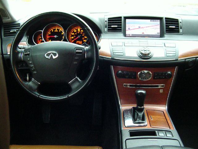 2006 Infiniti M35 Unknown
