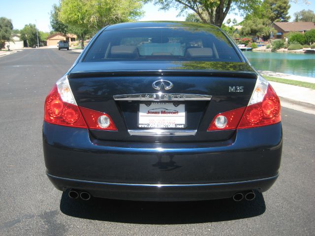 2006 Infiniti M35 2dr Cpe SRT8 Coupe