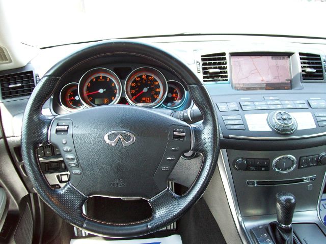 2006 Infiniti M35 2dr Cpe SRT8 Coupe