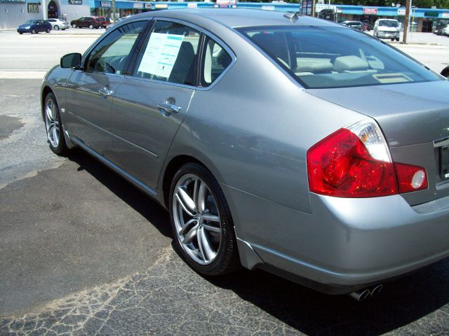 2006 Infiniti M35 2dr Cpe SRT8 Coupe