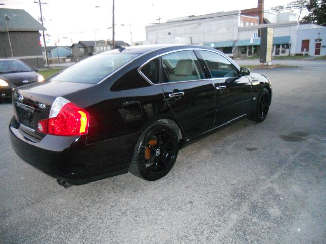 2006 Infiniti M35 2dr Cpe SRT8 Coupe
