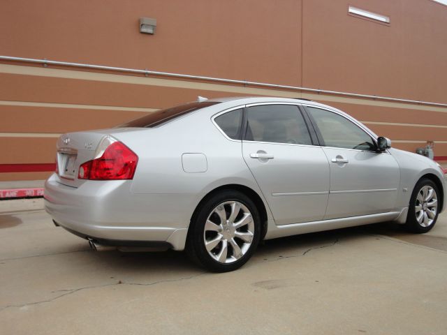 2006 Infiniti M35 Evolution AWD