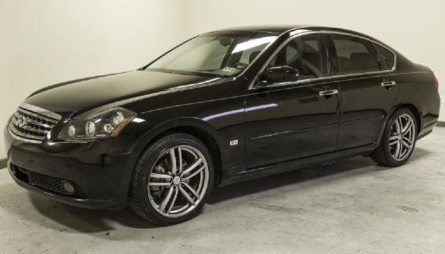 2006 Infiniti M35 2dr Cpe SRT8 Coupe