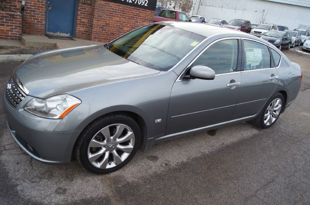 2006 Infiniti M35 Limited - Immaculate