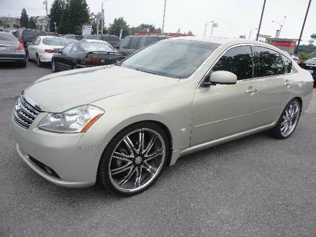 2006 Infiniti M35 2dr Cpe SRT8 Coupe
