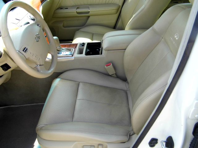 2006 Infiniti M35 2dr Cpe SRT8 Coupe