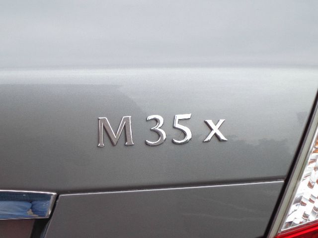 2006 Infiniti M35 R/T With Mopar Appearance Package