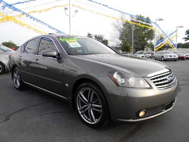 2006 Infiniti M35 2dr Cpe SRT8 Coupe