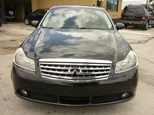 2006 Infiniti M35 2dr Cpe SRT8 Coupe