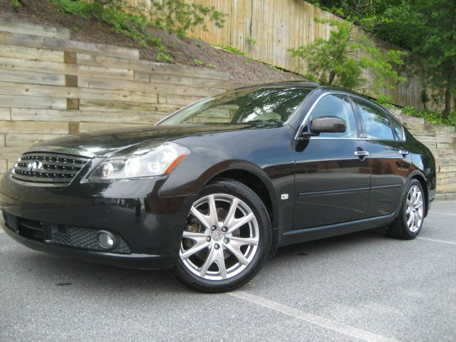 2006 Infiniti M35 2dr Cpe SRT8 Coupe