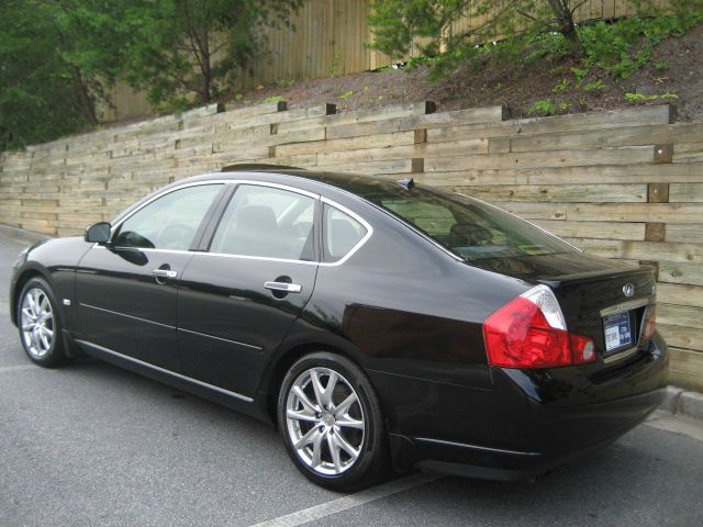 2006 Infiniti M35 2dr Cpe SRT8 Coupe