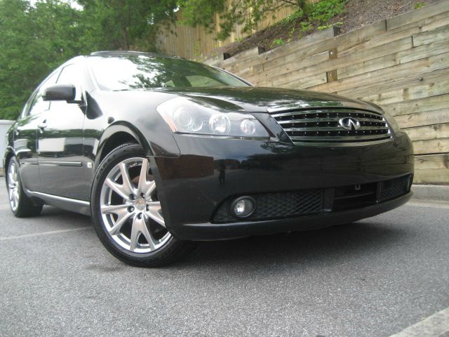 2006 Infiniti M35 2dr Cpe SRT8 Coupe