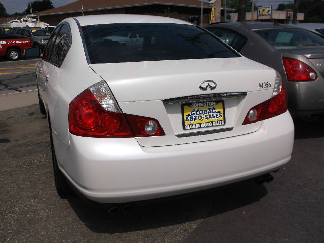 2006 Infiniti M35 R/T With Mopar Appearance Package