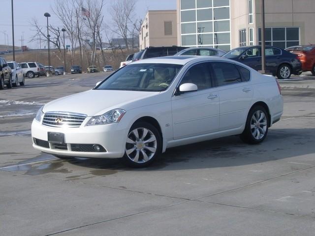 2007 Infiniti M35 SW2