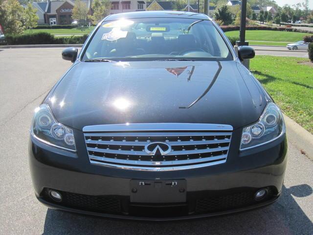 2007 Infiniti M35 Technology